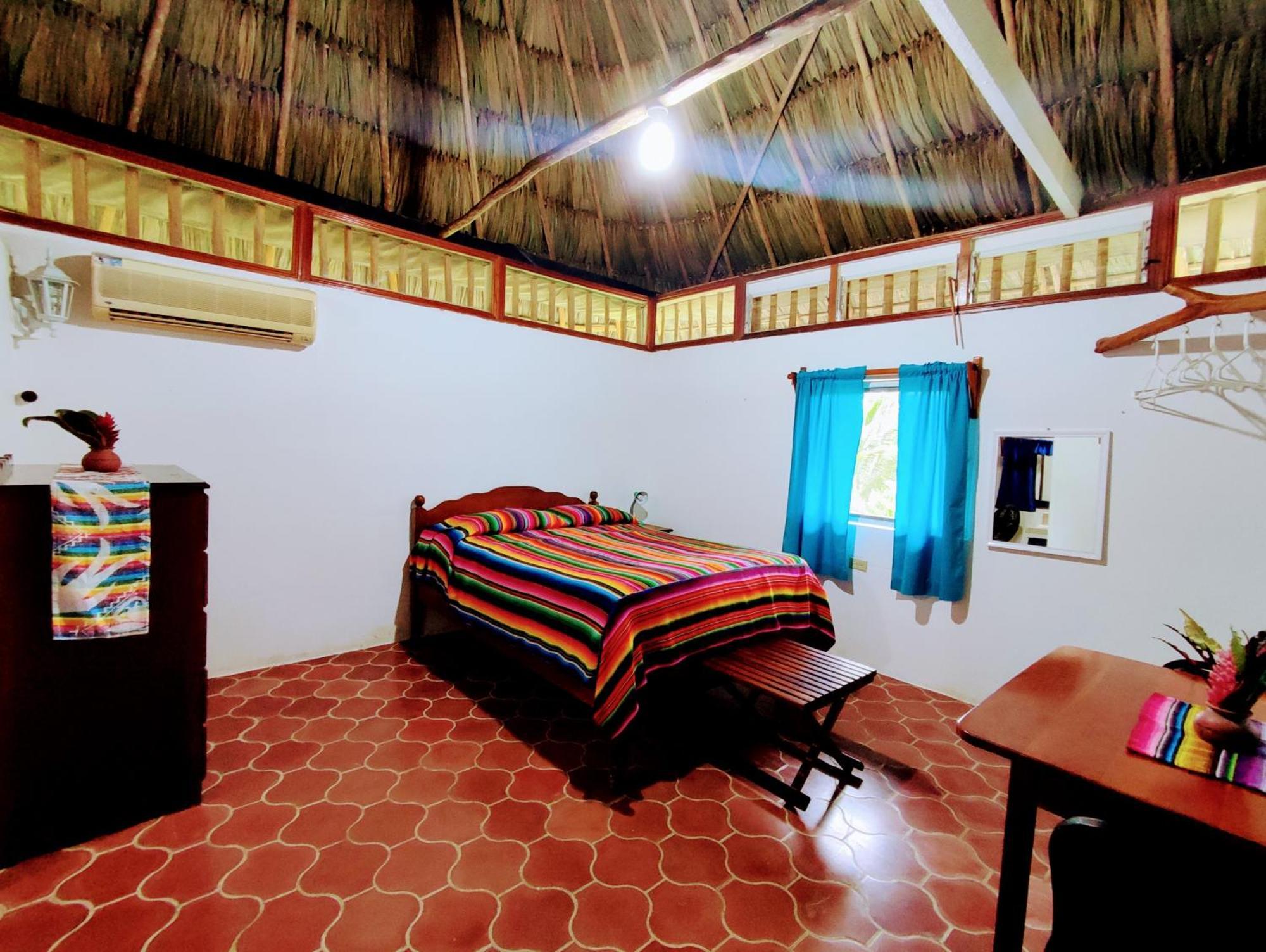 Maya Mountain Lodge San Ignacio Eksteriør billede